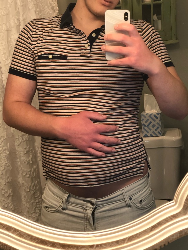 cubnamedhank:I recall reading somewhere once that horizontal stripes can make you