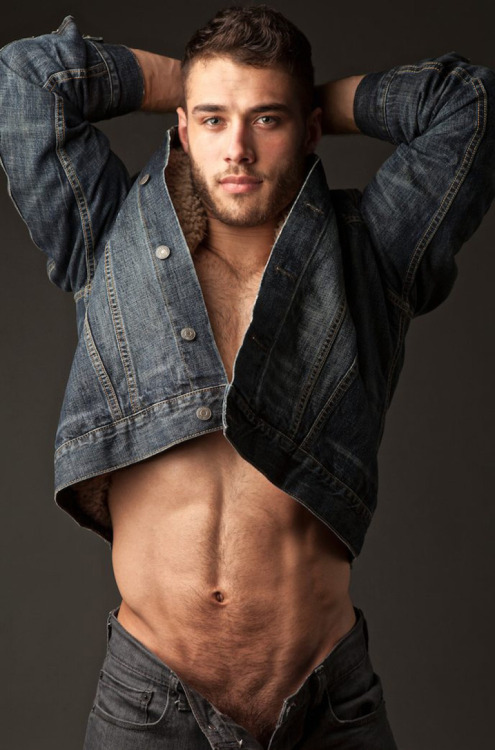 monkeysaysficus:bambam62:  Quinton Wynn by Michael Dar  I want a Sherpa lined denim jacket