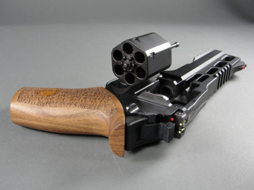 badger-actual:  Rhino 60DS.