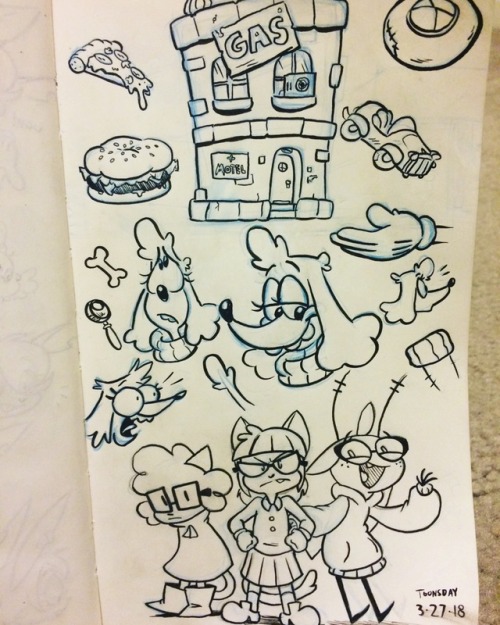 #toonsday doodles from earlier! At the bottom, the cat with the square glasses is Ellie and belongs 