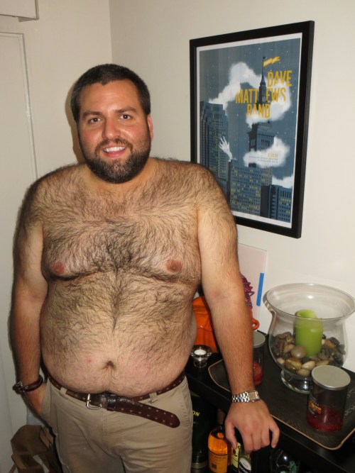 allabitfuzzy:  He keeps complaining about putting on weight, but I still think he’s beautiful :-) willcub:  It’s been a while since I’ve posted a picture of myself. I had an amazing day at work, doing about ū,000 of business myself.  Totally kicked