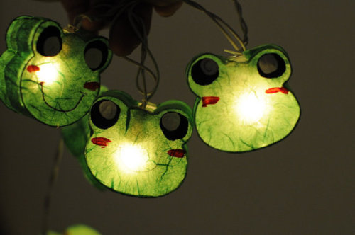 naughtylittlekitten93:  your-kiss-is-torture:  Cottonlight makes handmade lanterns, and I’m sharing this Etsy store out of my infatuation for these lights, not because I’m benefiting from this in any way. Please follow the links provided for more