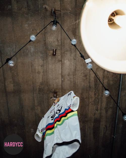 hardycc: To the sky #vsco #vscocam #vscofilm #vscogood #cx #cycling #cyclist #cyclocross #cyclinglif