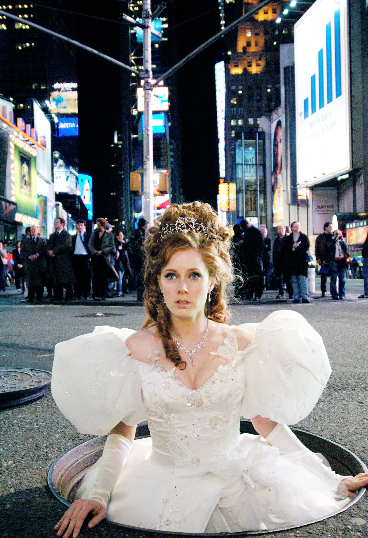 sridevi: hollywoodlady: Amy Adams in  Enchanted, 2007 truth coming out of her well