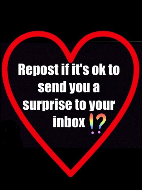 dirtyamybee: sandarine01:love suprises Send em my way!