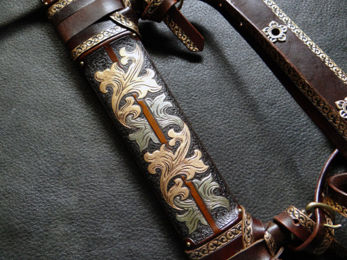  Presenting my most recently completed commission, a scabbard for the Albion Munich. A lot of &lsquo