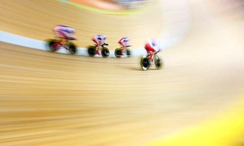 cruces:  Track cycling