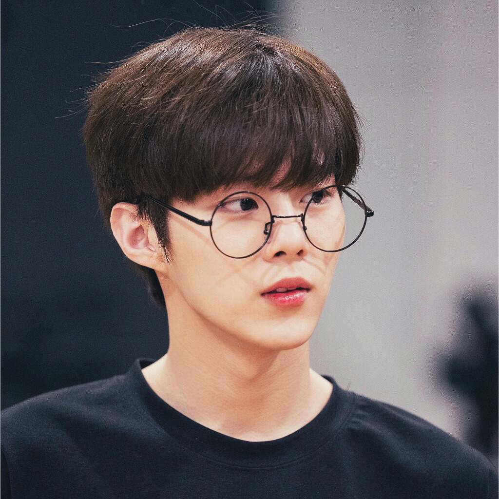 kim wooseok: au. muse level 23%