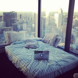 princessok:  class-girl:  kimmismiles:  jamieandthejetpack:  kimmismiles:  Check the set up I have going on. So chill. Perfect place to edit. 💕  Jealous! Where is this? LA?  It’s Melbourne, Australia   https://weheartit.com/DanaLo   Xox