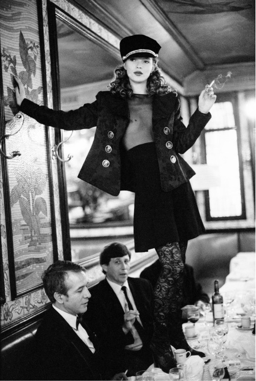 federer7:  Kate Moss, 1993, Cafe Lipp, Paris  Photo: Arthur Elgort