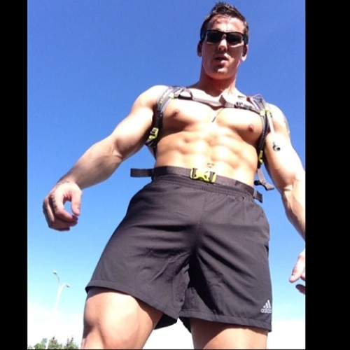 lumbrjax:  Instagram user @collinjoseph_fit http://ift.tt/1TUduuK 