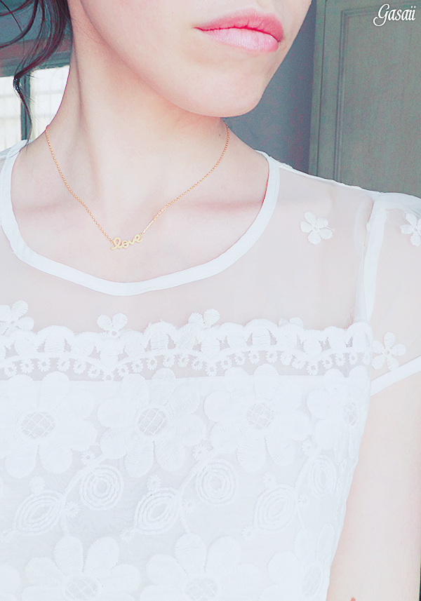 gasaii:  Dotoly review ♡ jewelery &amp; lace dress.   