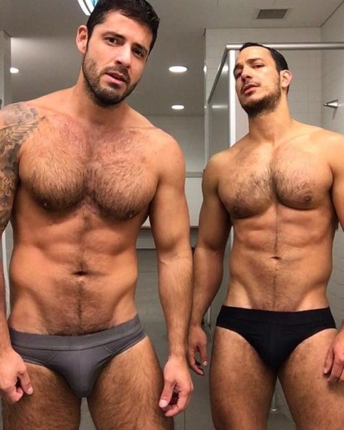 hotguysintheirunderwear: speedobuttandtaint:  hesavamp: △ Speedobuttandtaint : Hot men , hot butts h