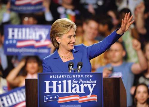 BREAKING: AP: Hillary Clinton announces she’s running for president in 2016.* Original photogr