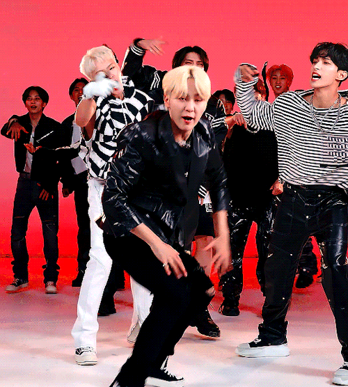 SEUNGKWAN HOT Relay Dance