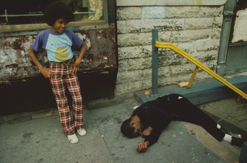 hopeful-melancholy:New York in the 80s, photographed by Steven Siegel  