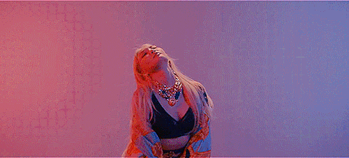 tumblr_ptlva7iyfS1yqwqiio4_500.gifv