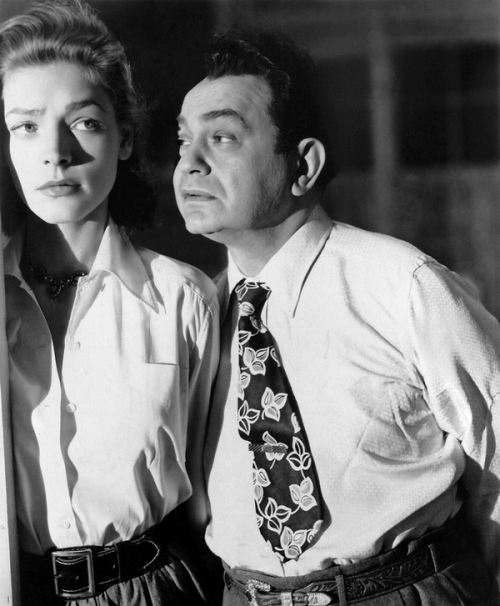 lilipopeline-thegirlwiththecurls:Lauren Bacall & Edward G. RobinsonKey Largo, John Huston (1948)