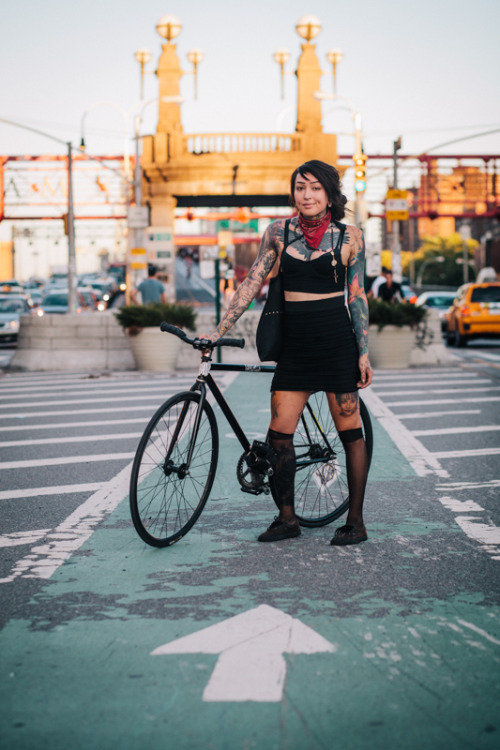preferredmode:Stella, badass by the bridge with her #fixedgear bike. #bikenyc #tattoos #fixie #fixed
