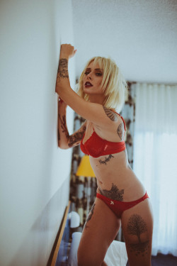 capekalaska:  Alysha Nett 