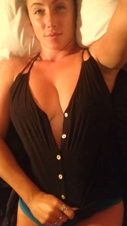 officialiambettymay: So I might not be joining Topless Tuesday just yet, but I definitely participat