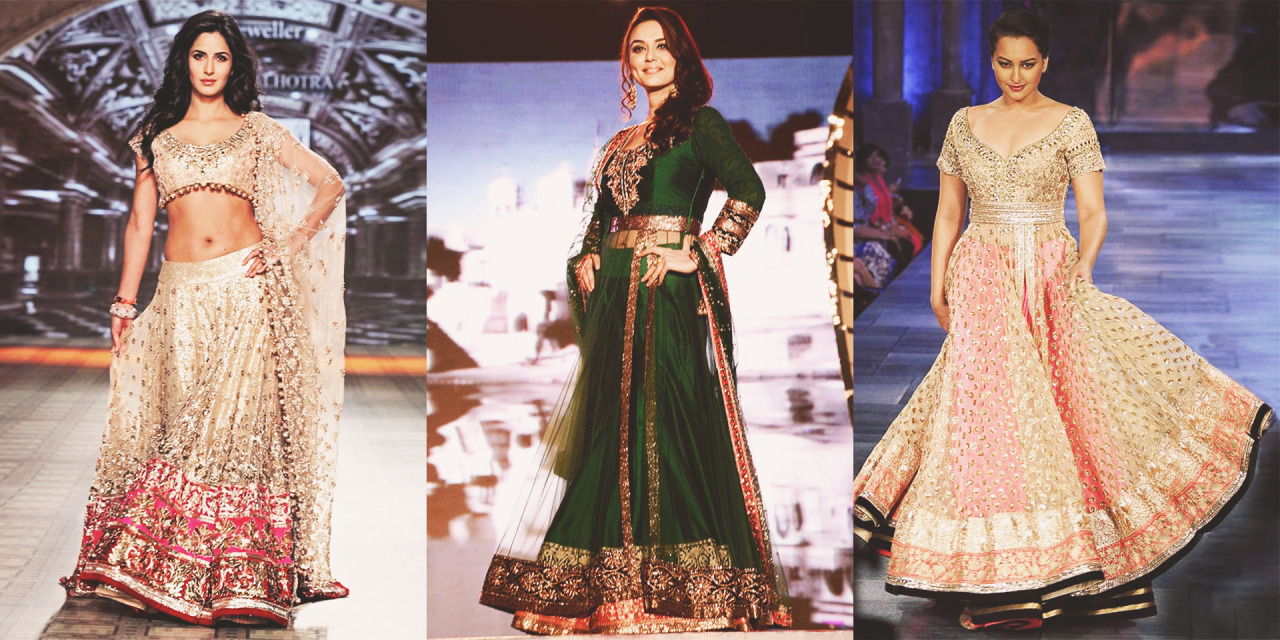 pakoraholic-deactivated20141105:  Manish Malhotra is one of the most celebrated designers