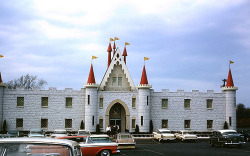 fuckyeahvintage-retro:  Amusement Parks 