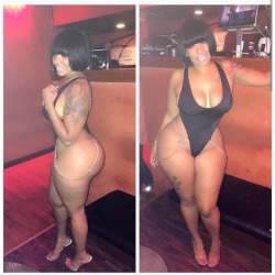 Licmlo88:  Cakesxpeachesxracksx:  Delicious  Lawd!