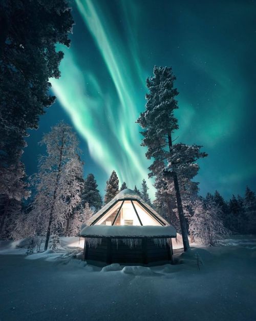 awesome-picz:   Breathtaking Photos By Julius Kähkönen That Look Like They’re From A Dream  