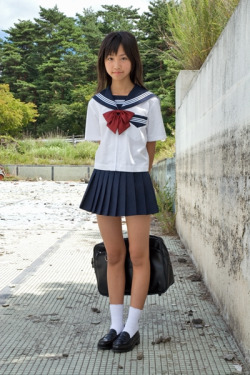 Japanese Schoolgirl Upskirts and More