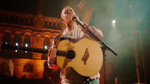 fangirlshideout: Dermot Kennedy - Some Summer Night at Natural History Museum / 30.08.2020Not just a