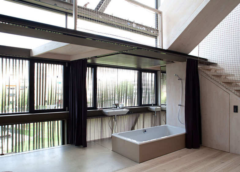 nnmprv:  Townhouse B14 by XTH-Berlin. 