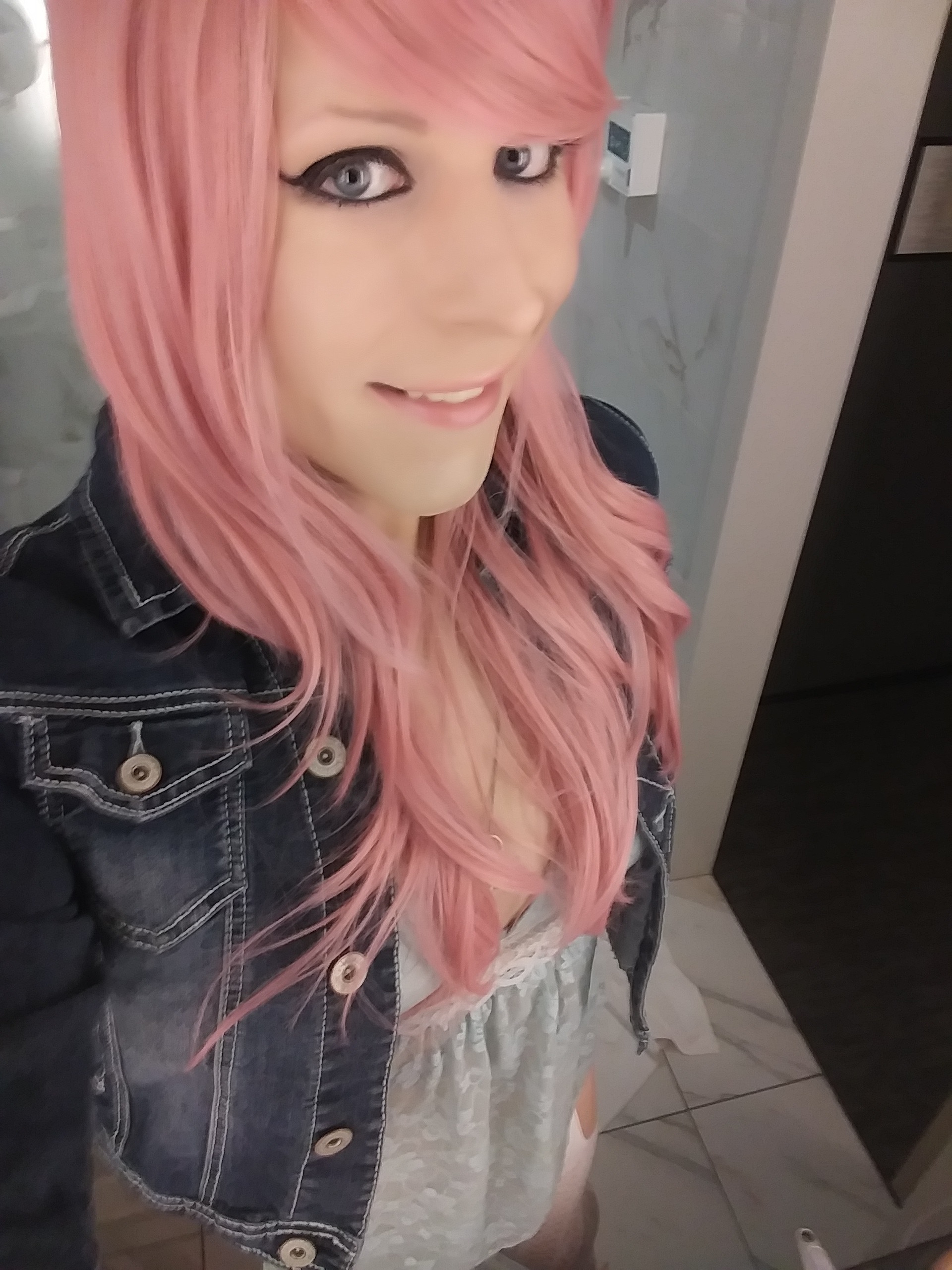 andiannscarlett:Vegas baby Andi is here 😍😍😍😍😍😍😍😍😍  
