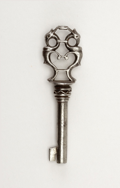 twigtea:design-is-fine:Keys, 17th-19th century. Collection Cooper Hewittateacupfairy