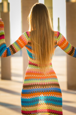 sweater-fetish-fantasy:  Devilla’s Sweater