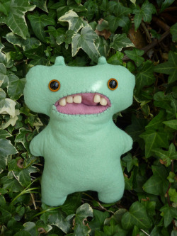 unexplained-events:  Smile Tell me stuffed animals with teeth aren’t the creepiest thing you have ever seen