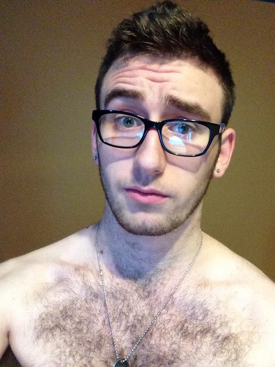 pizzaotter: blogfrenzy:   blogfrenzy:  I did the 6 selfies of 2014 thing anyway featuring