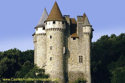 castlesandmanorhouses:  Château de Val Les