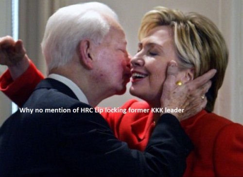 cartnsncreal:4mysquad:Hillary Clinton embracing KKK leader Robert Byrd, where is the media on this?O