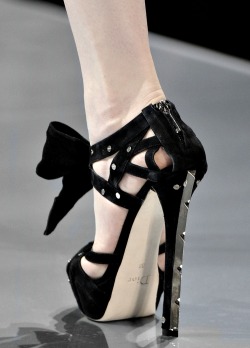 130186:  Christian Dior Haute Couture Fall