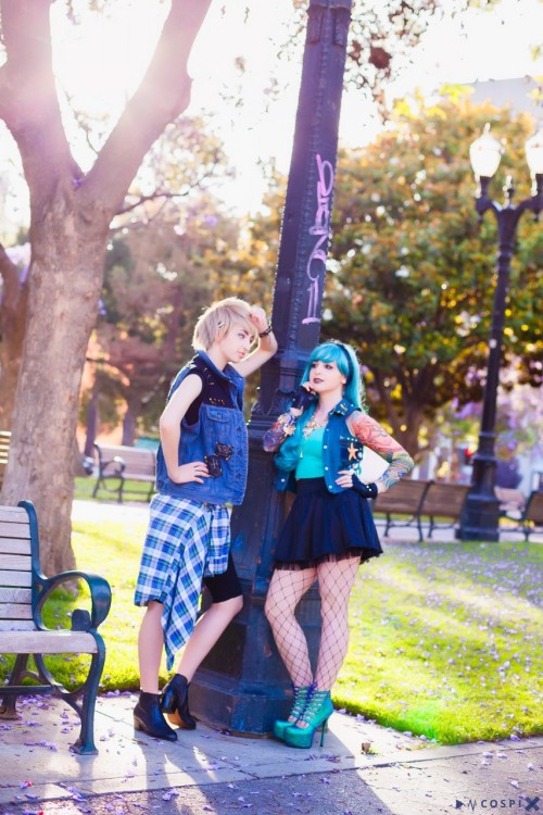 shannuckles:  Screaming over our little family also punk lesbians Uranus is Marika Neptune is Me Pluto is Bad Wolf all photos are by Darkain, check out  more of this set here!