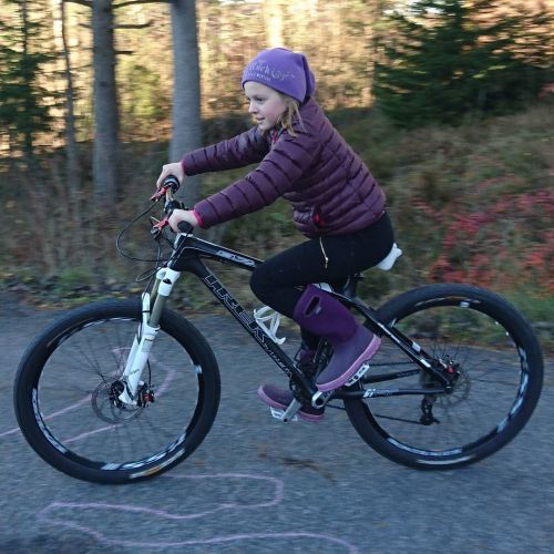 333psi: Sorry mum, your carbon Trek 9.7 just got a new owner! :) #kidswhoride #trek #mountainbike #m