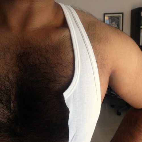 demvisualfeels:I cut up an undershirt for this… 