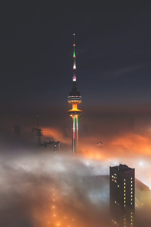 visualechoess:City on a Flightby: Mohammed ALSULTAN  