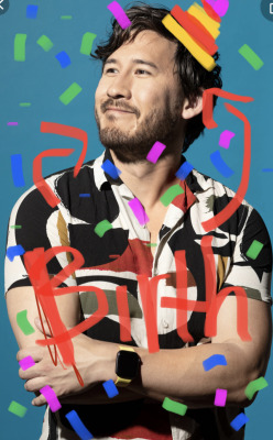 knowone08b:@markiplier i couldn’t make anything actually good since im at a cabin in the woods so just take this 