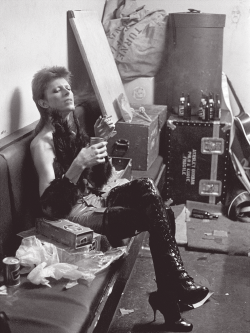 diamondheroes:Bowie smoking backstage at the Marquee Club, London, for his 1980 Floor Show special in 1973.
