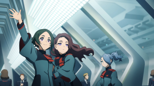 Just In Case You Never Noticed The OTHER Background Lesbian Relationship That Went On Through The Whole