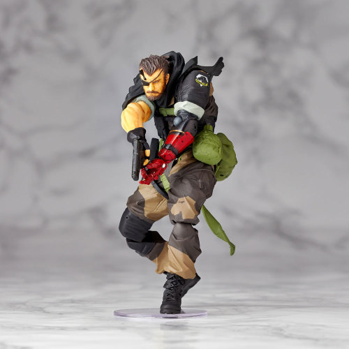 konamieurope:  The RevolMini version of Venom Snake from The Phantom Pain now in full colour! Coming June 2015!