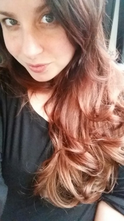 missellaandrews:  Great hair day. 