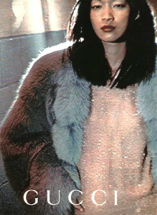 driflloon:ling tan for gucci fall 1997